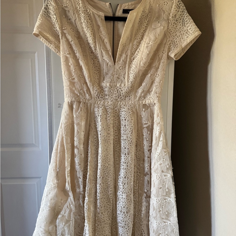 BCBGMaxAzria Ivory Lace Mini Dress Size 2
